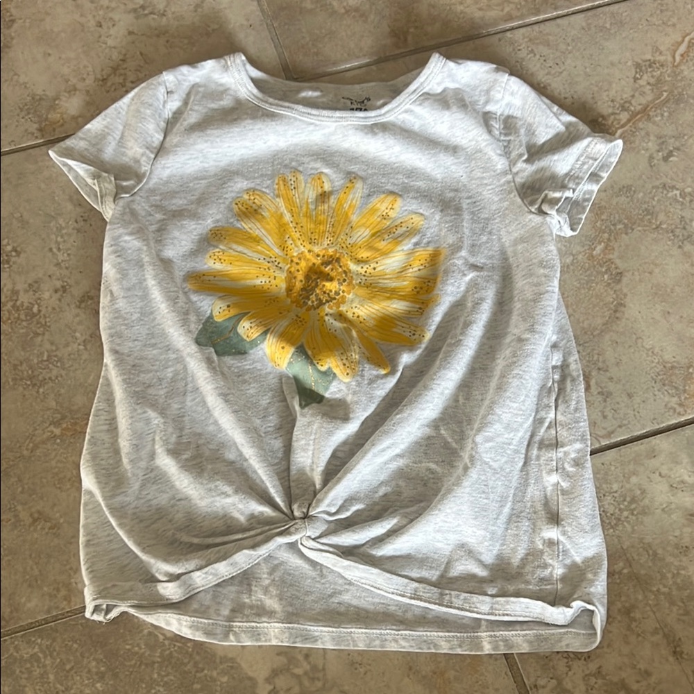 Carter's Gray T-Shirt with Yellow Flower